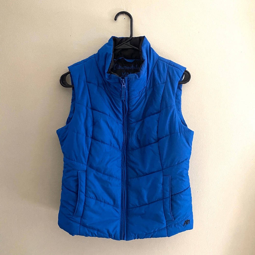 Aeropostale Blue Puffer Vest. Size Medium